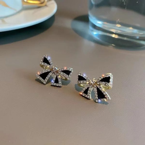 Glamorous Black Zircon Bow Earrings